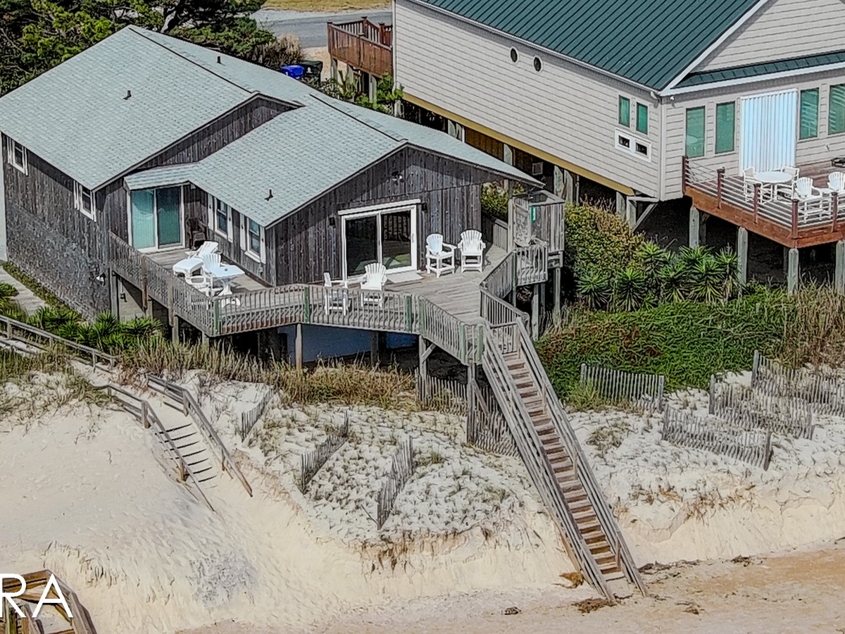 804 S Shore Dr (Beachy McBeach House [Int Ext Aerial Desc]) - watermarked-07