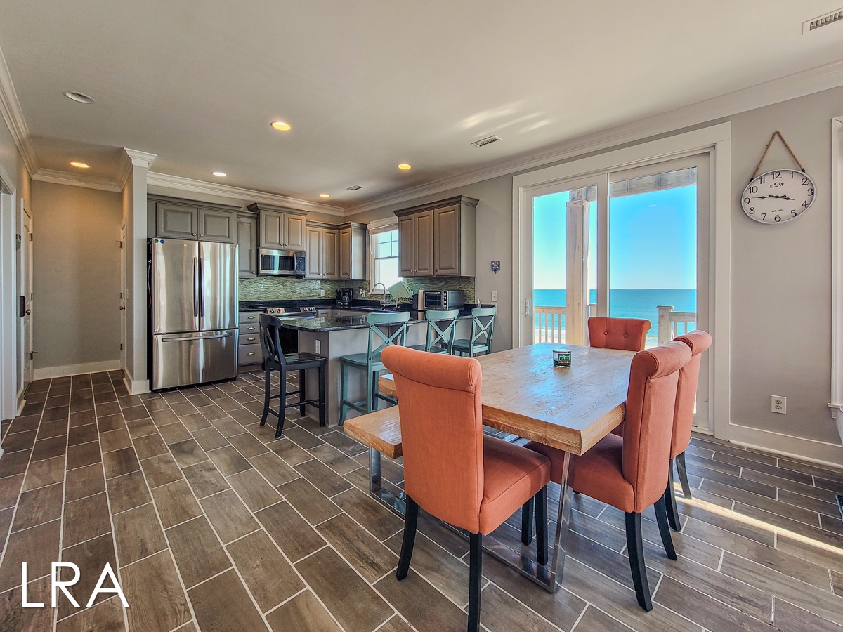 Dining Room/Kitchen-18