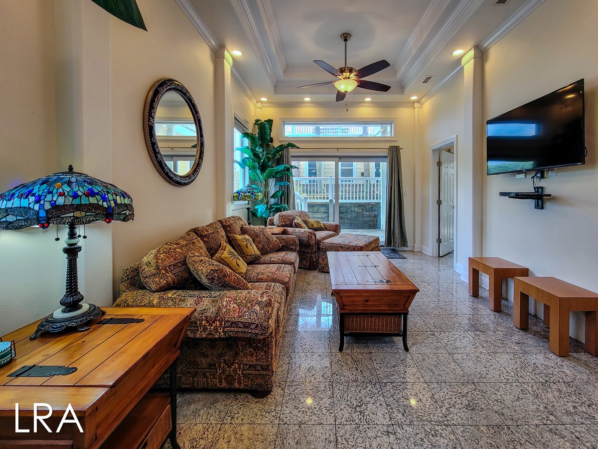 2717-A S Shore Dr (Oceanside Manor - Low Tide [Int Ext]) - watermarked-13