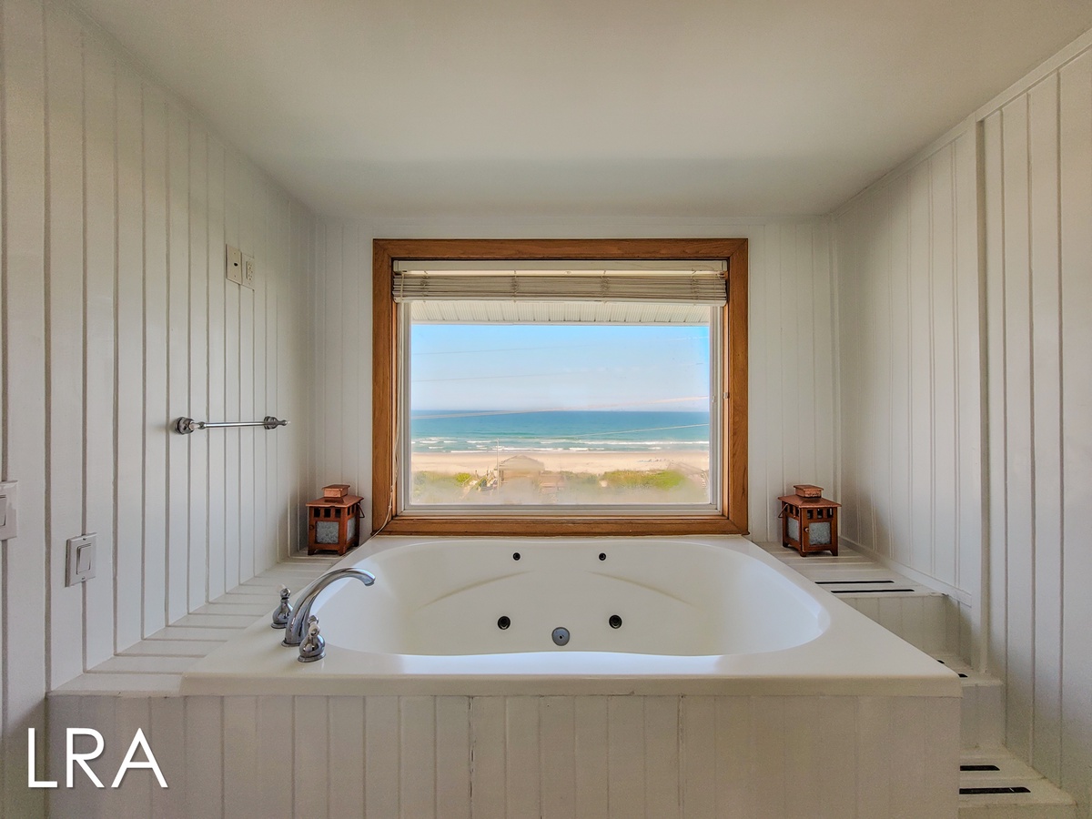 2717 S Shore Dr - Oceanside Manor (22)
