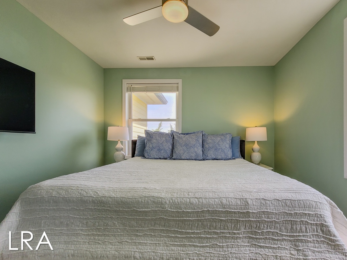 1003 Channel Blvd (Tied Dyed [Int Ext Aerials]) - watermarked-17