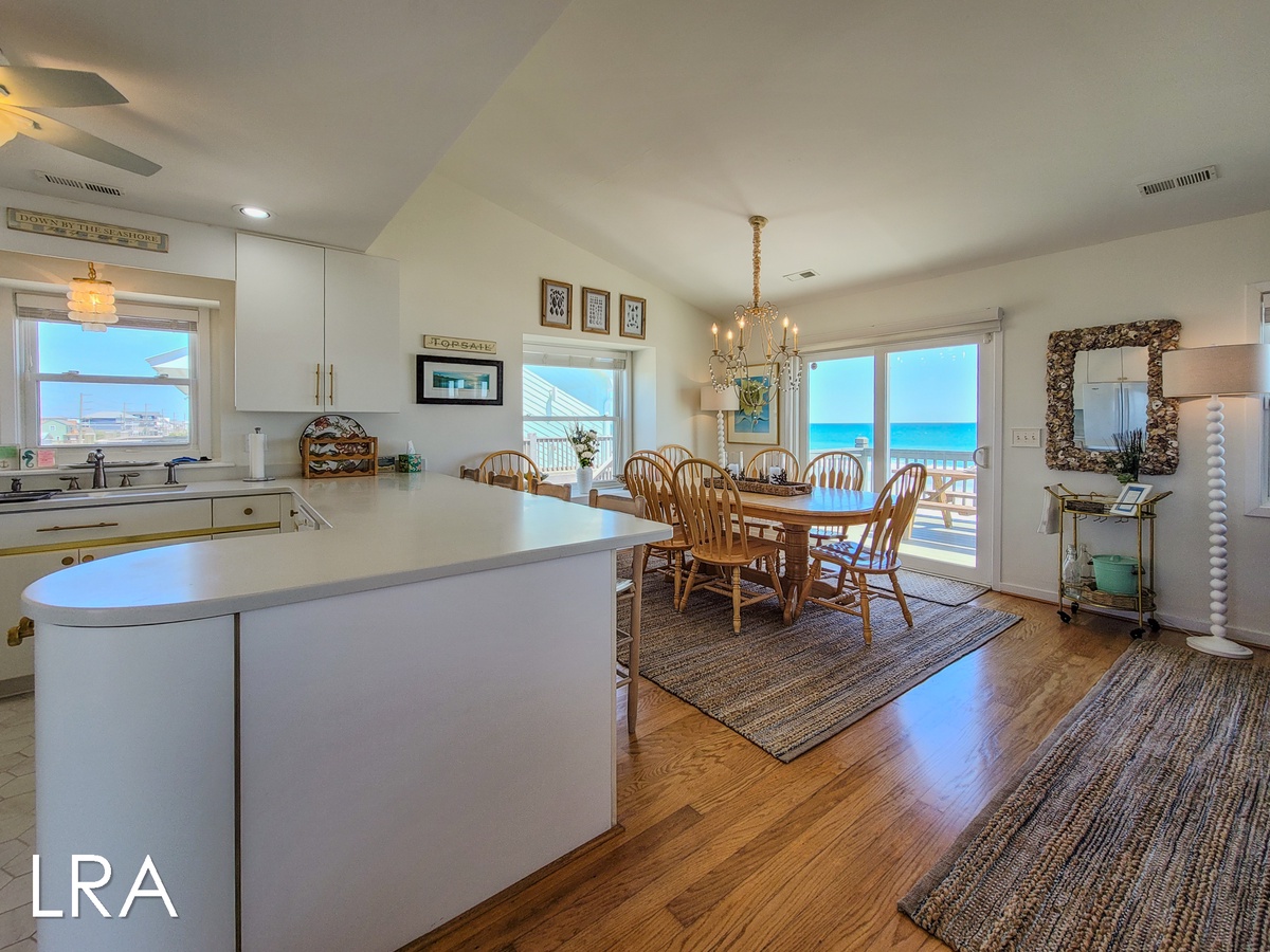 2405 S Shore Dr (Audreys Pearl [Int Ext Aerials] - watermarked-06