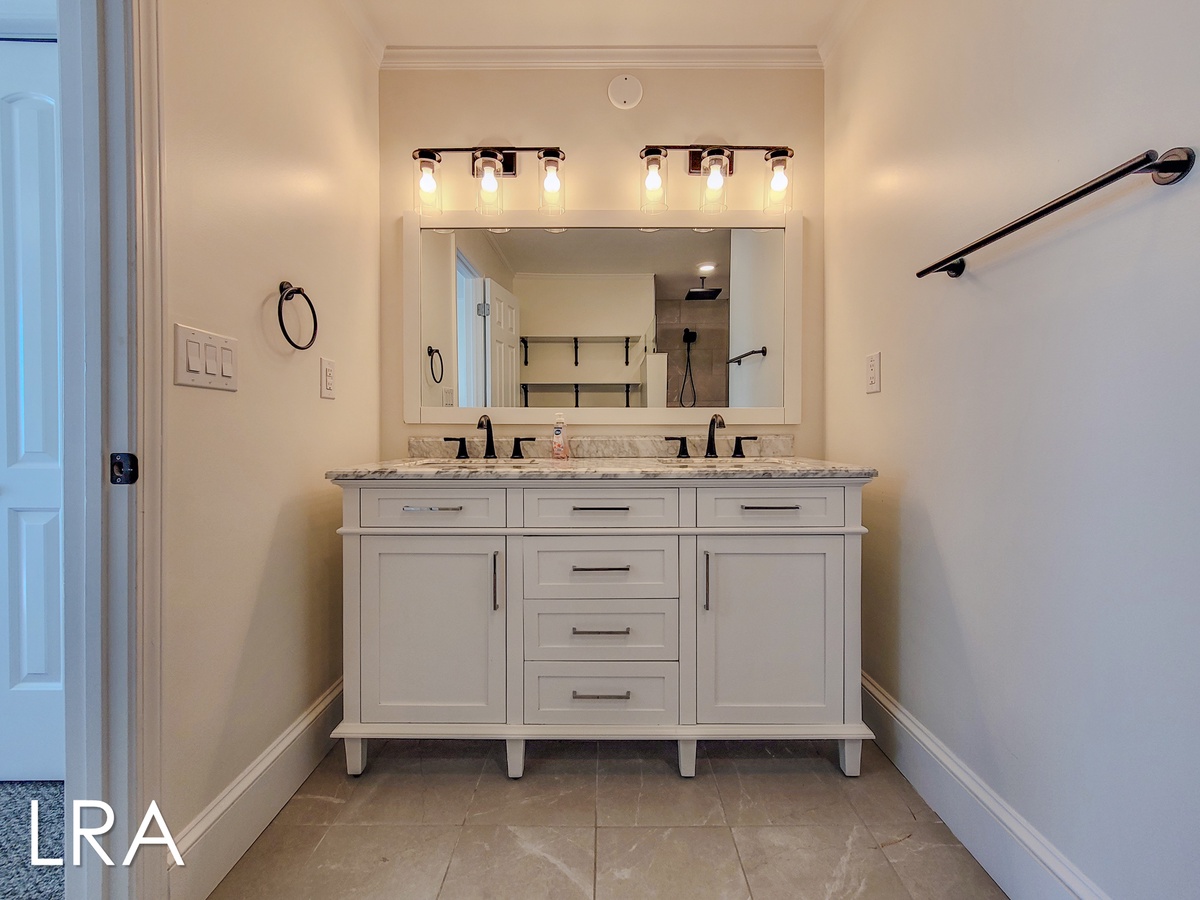 2717 S Shore Dr - Oceanside Manor (62)