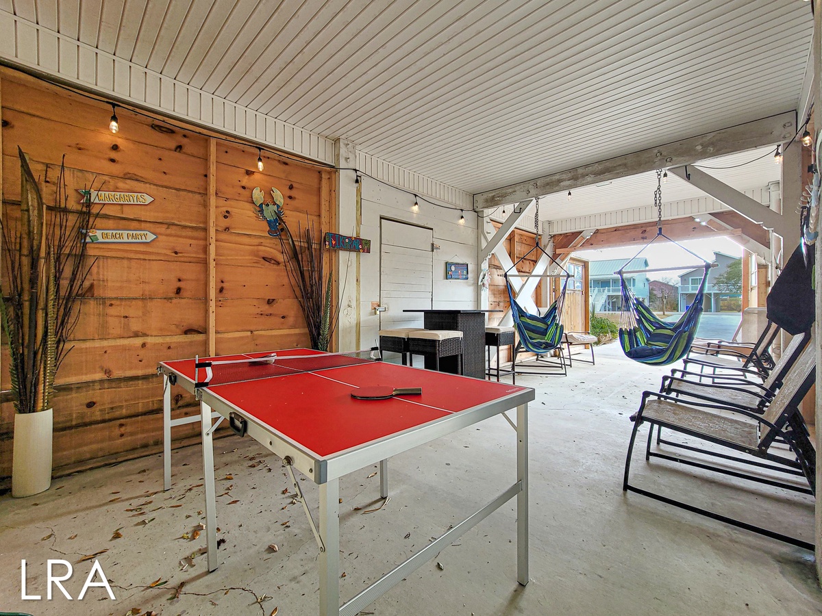 Exterior Game Room-06