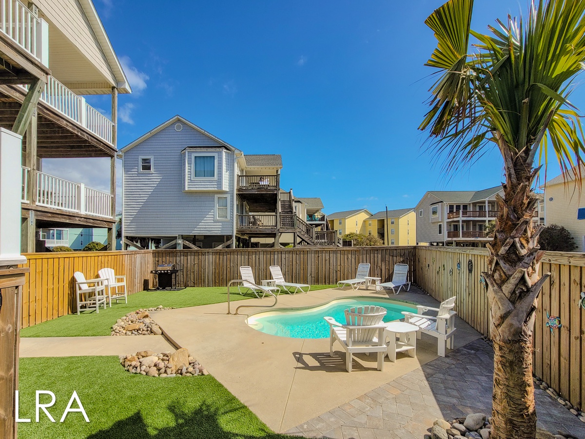 818 N Topsail Dr (Bella Lido [Ext Pool]) - watermarked-7