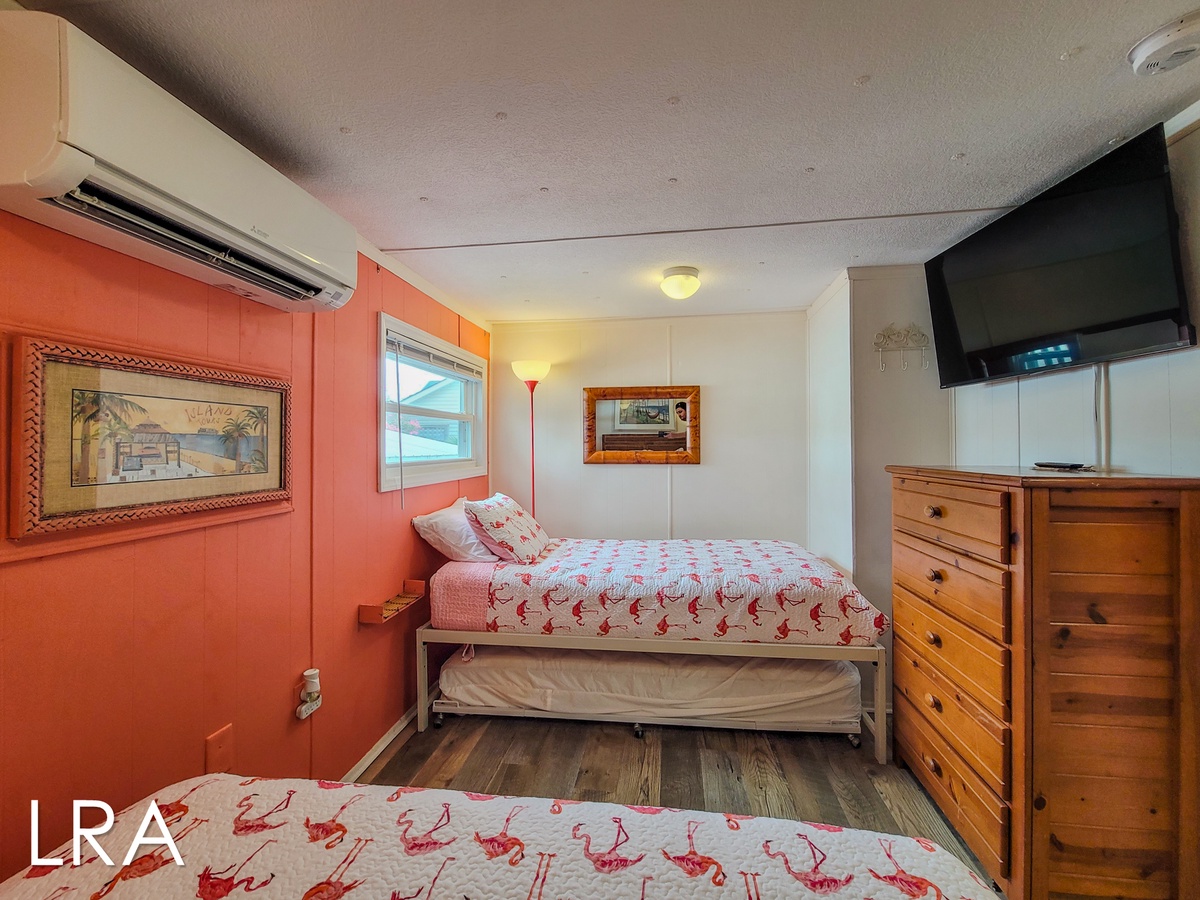 1005-A 1st St (The Cottage [Int Ext]) - watermarked-16
