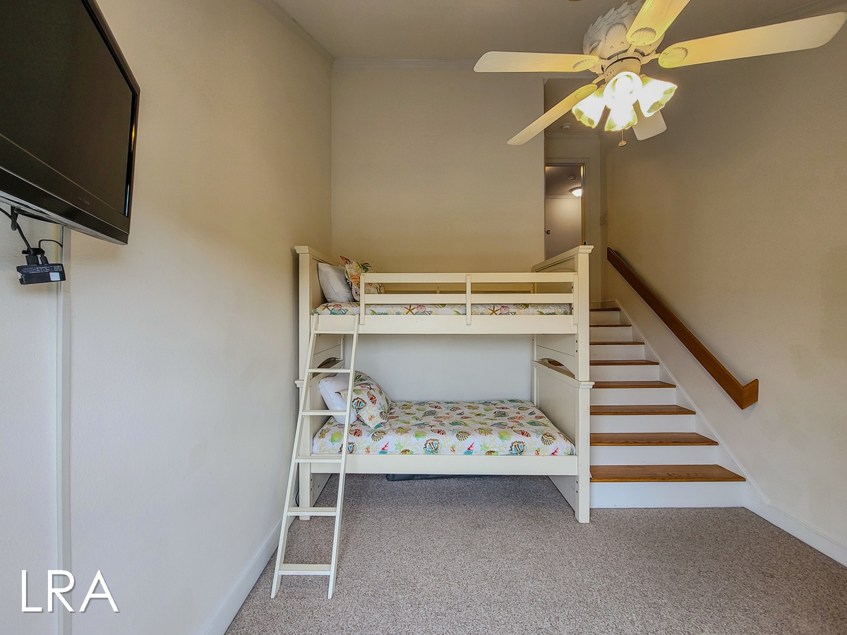 2717-A S Shore Dr (Oceanside Manor - High Tide [Int Ext]) - watermarked-47