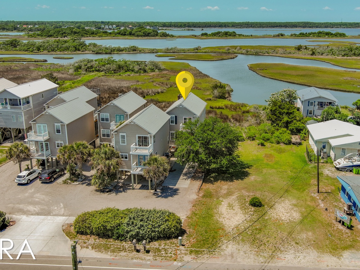 615-E N New River Dr (Coral Cabana [Int Ext Aerials]) - watermarked-49