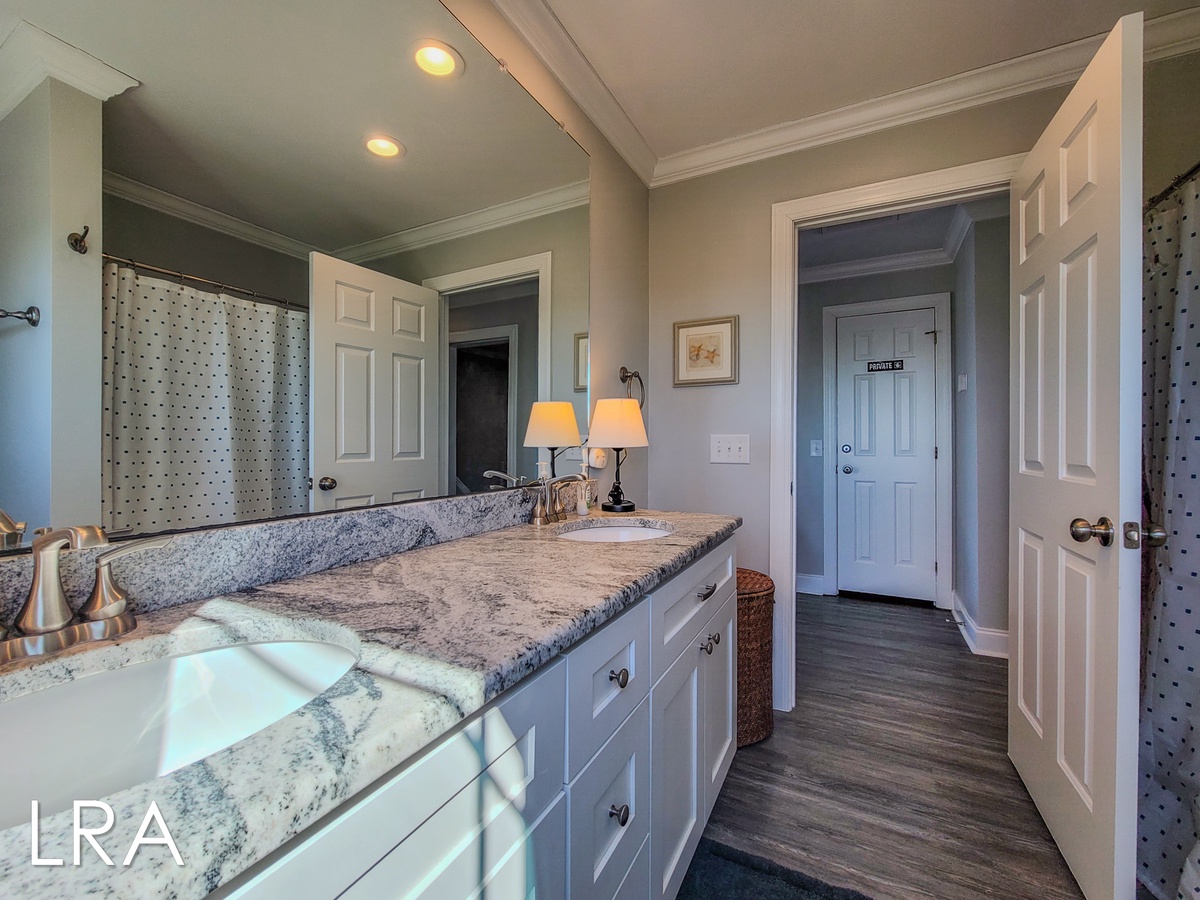 1743 New River Inlet Rd (Good Day Sunshine [Int]) - watermarked-19