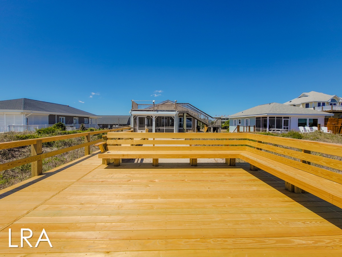 613 Ocean Blvd (Flippin Out [Int Ext Aerials]) - watermarked-10