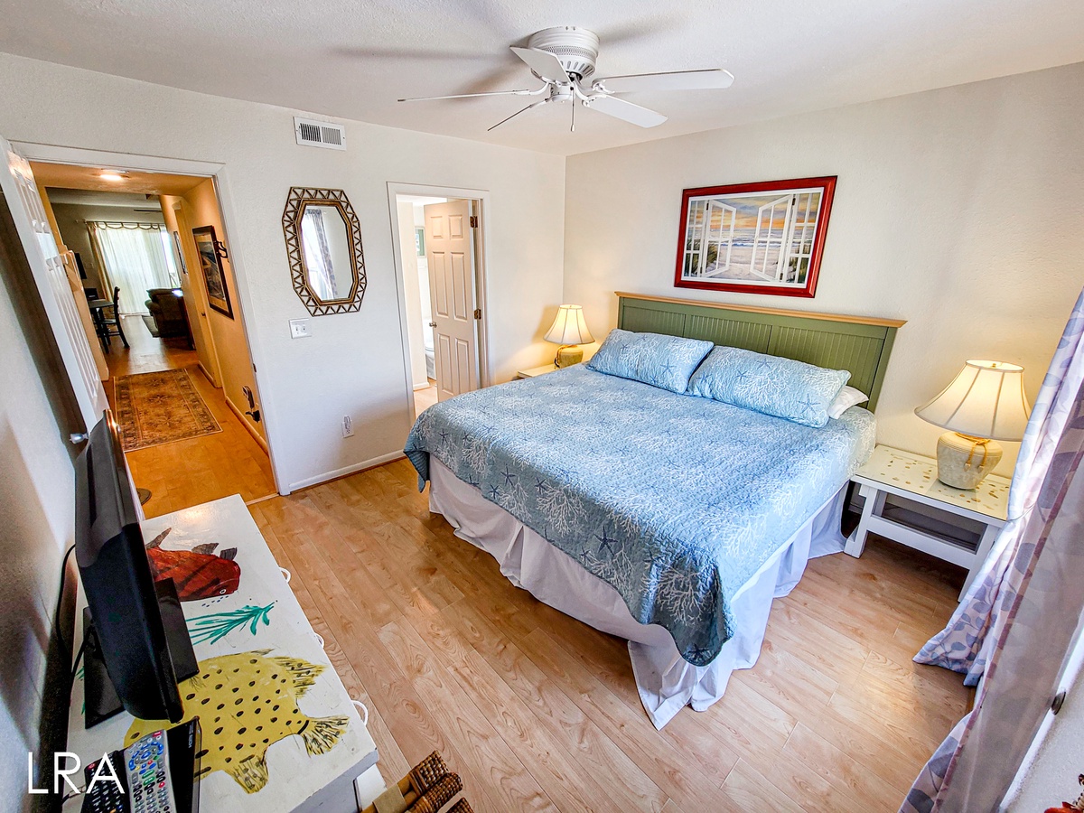 King Bedroom -29