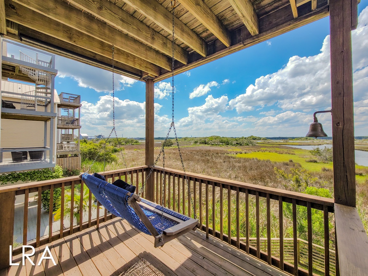 615-E N New River Dr (Coral Cabana [Int Ext Aerials]) - watermarked-37