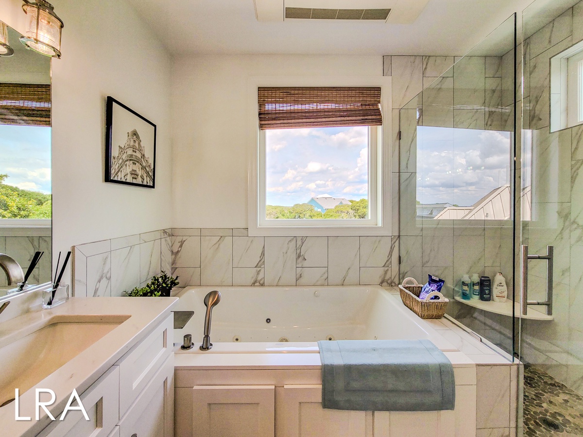 108 Sea Urchin Ct (La Vie En Bleu [Int Ext]) - watermarked-37