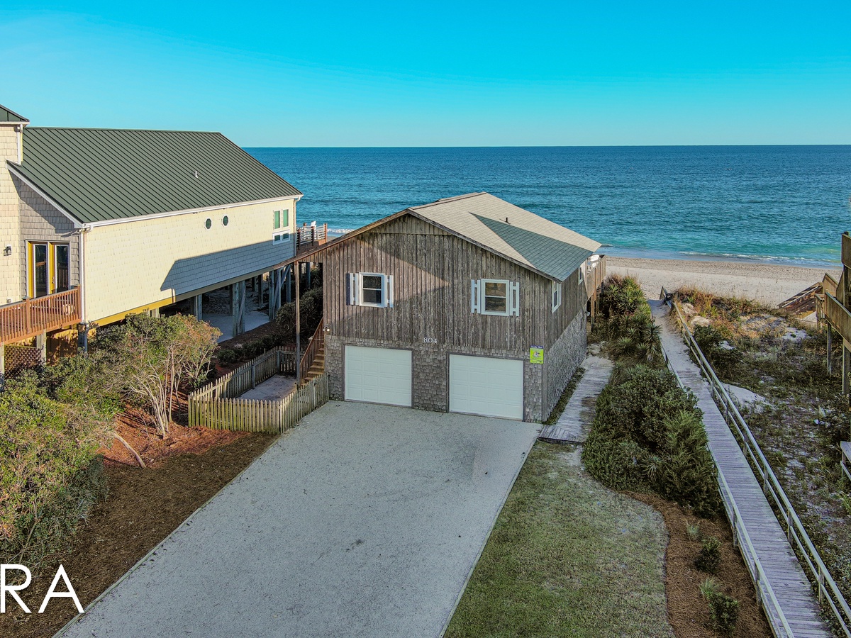 804 S Shore Dr (Beachy McBeach House [Int Ext Aerials]) - watermarked-44