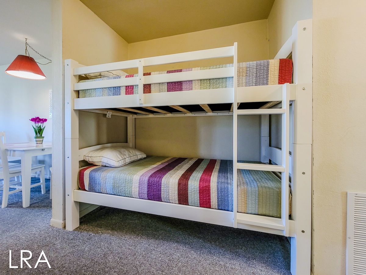 Bunk Beds-15