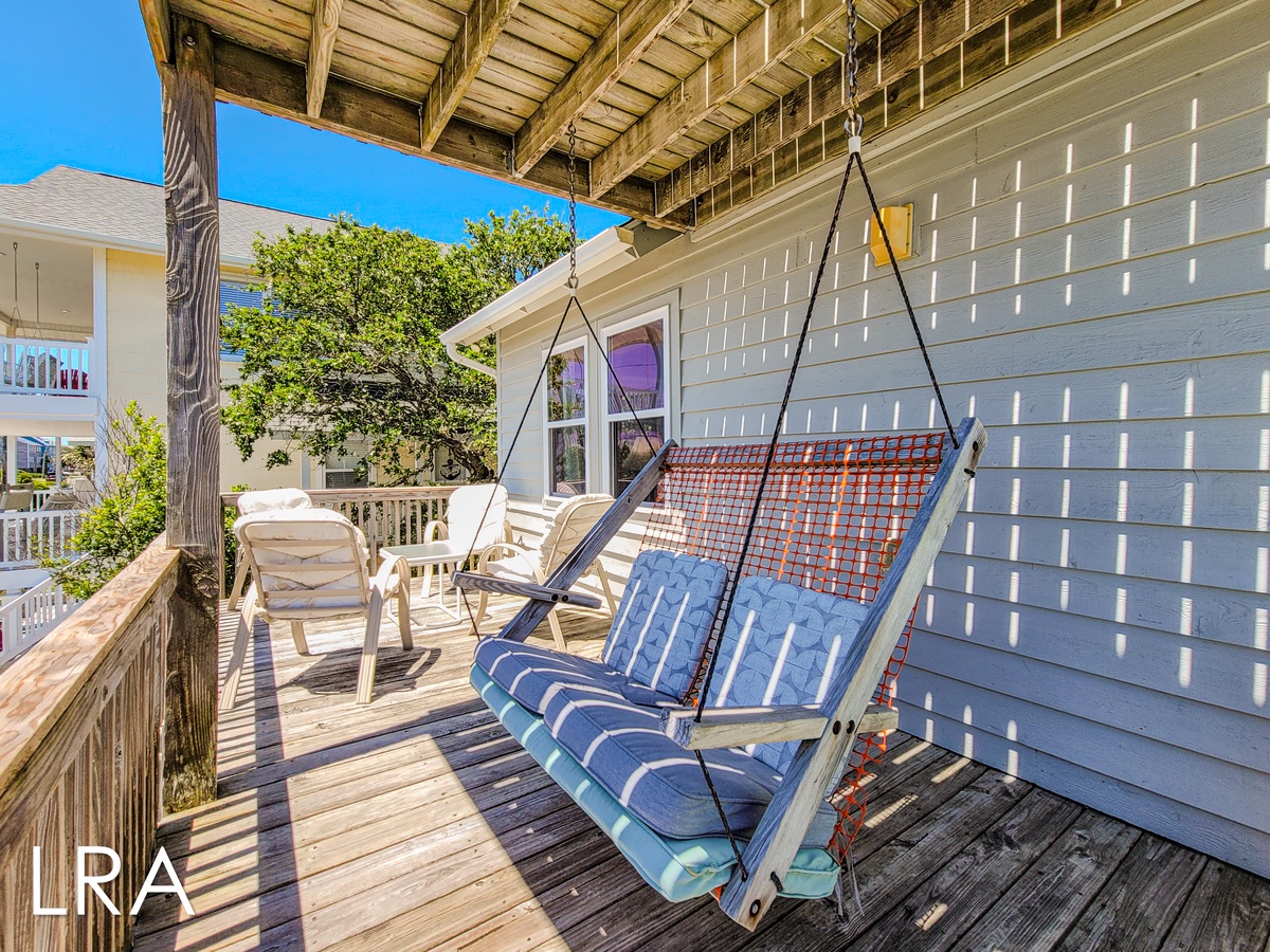 Deck/porchswing-25