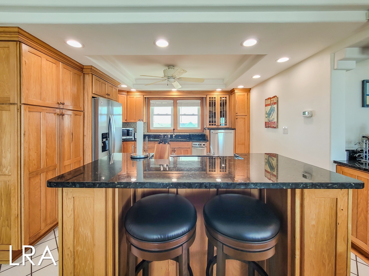 2717 S Shore Dr - Oceanside Manor (44)