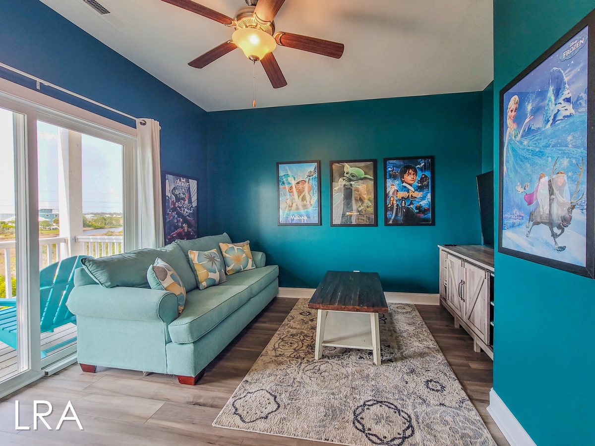 Sleeper Sofa Room-38