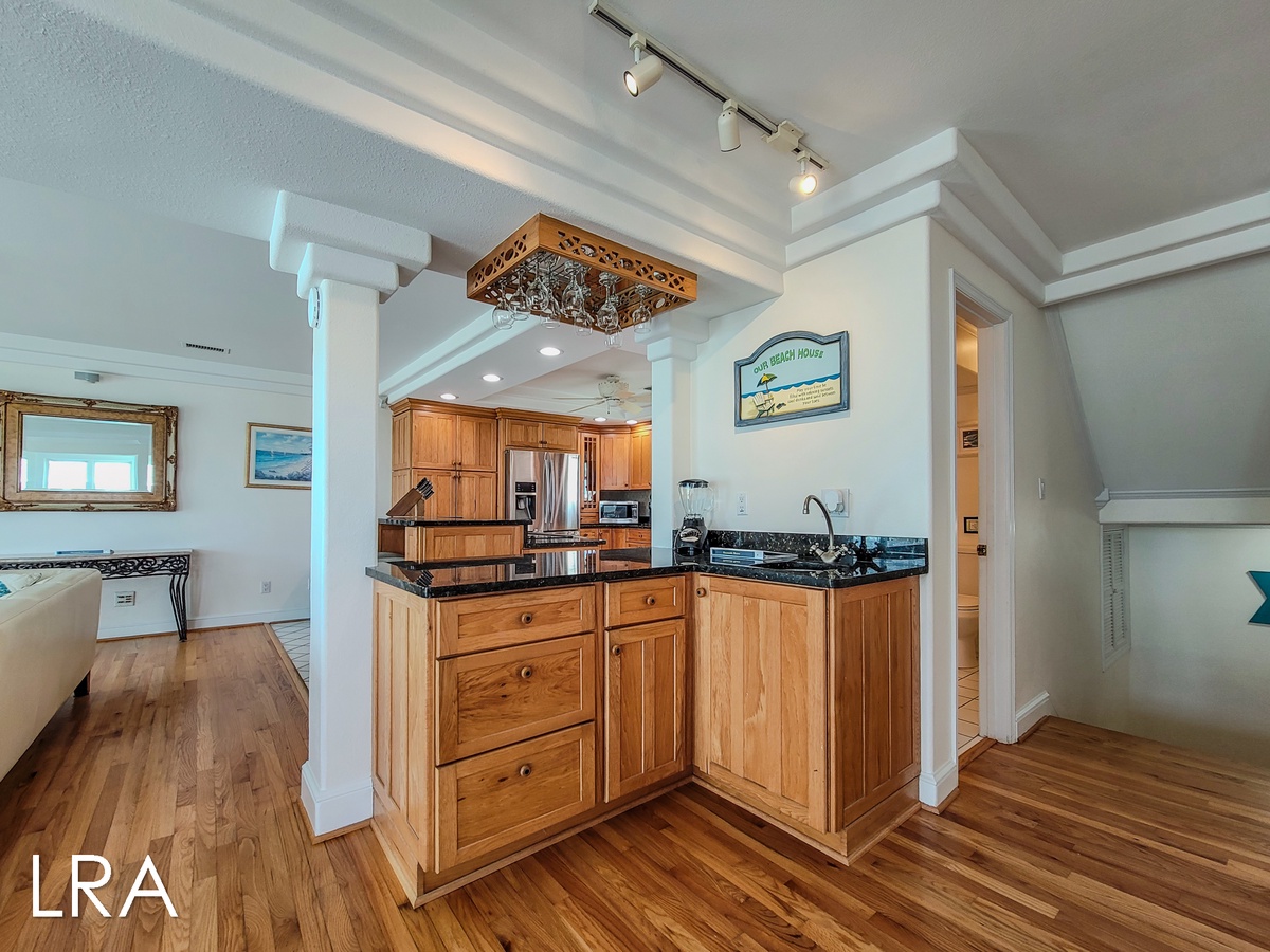 2717-A S Shore Dr (Oceanside Manor - High Tide [Int Ext]) - watermarked-21