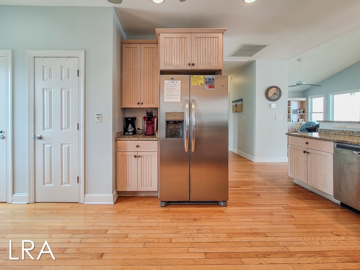 1618 S Shore Dr (Lucky Enough [Int Ext]) - watermarked-68