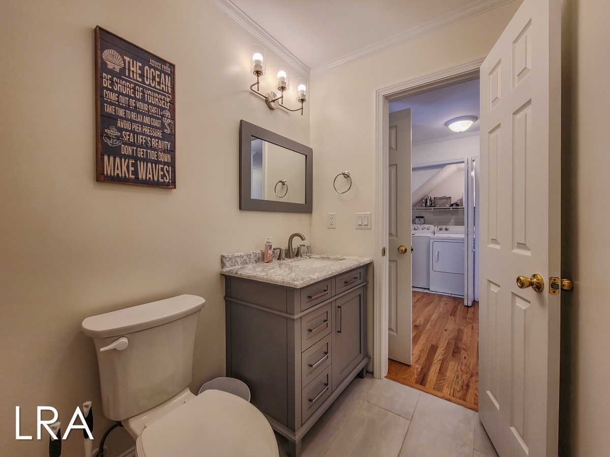 2717 S Shore Dr - Oceanside Manor (94)