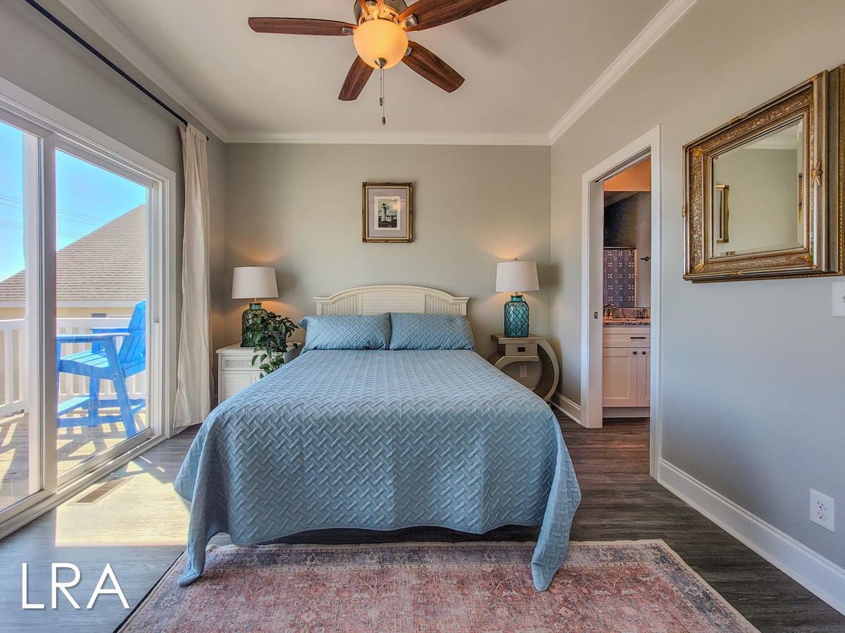 1743 New River Inlet Rd (Good Day Sunshine [Int]) - watermarked-55