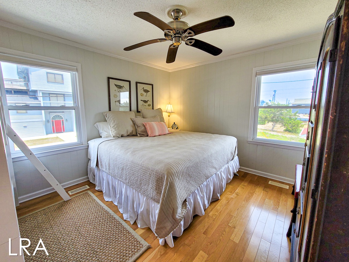 Hoot & Holler Vacation Rental in Topsail Beach,NC Lewis Realty