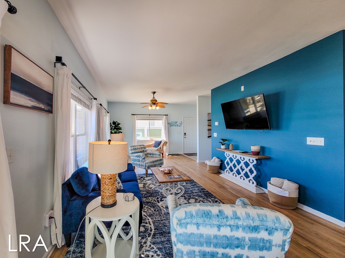 2508 S Shore Dr (Good Tide-ings [Int Ext]) - watermarked-30