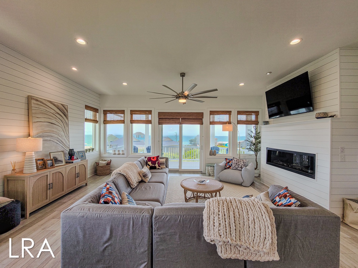 108 Sea Urchin Ct (La Vie En Bleu [Int Ext]) - watermarked-1