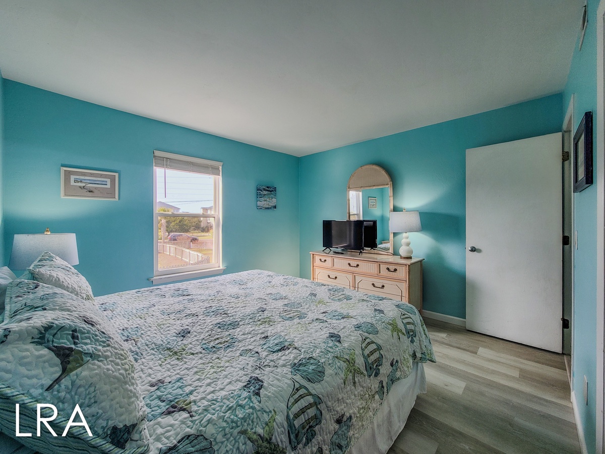 918 N New River Dr 417 (Surf Condos 417 [Int Ext]) - watermarked-3