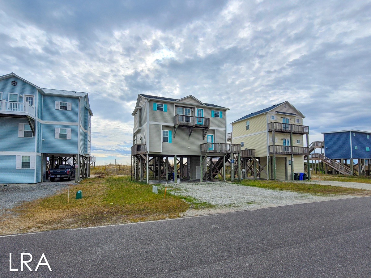 1276 New River Inlet Dr (THE Oceanfront Beachhouse [Int. Ext.]) - watermarked-01