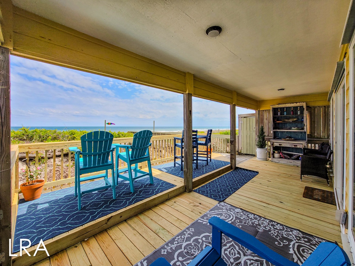 Covered and Uncovered Deck -40