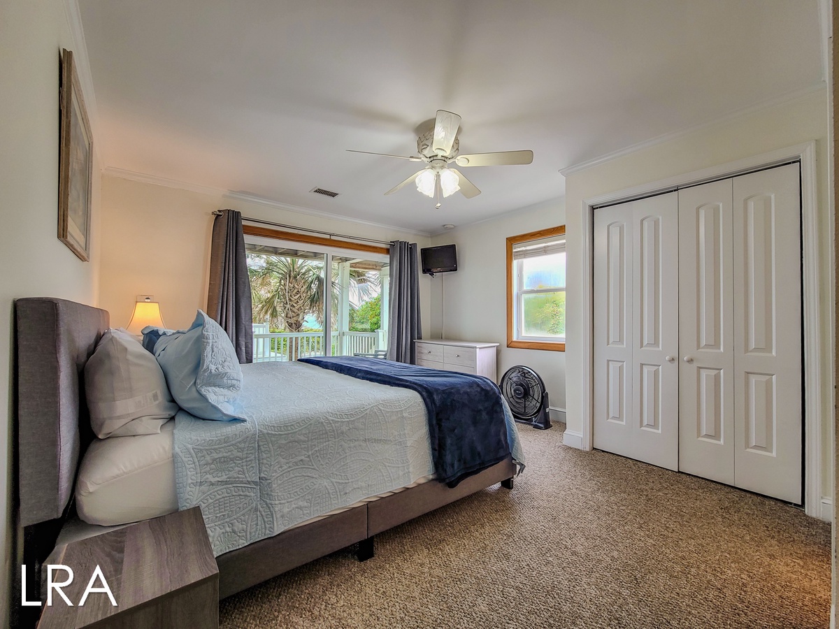 2717-A S Shore Dr (Oceanside Manor - High Tide [Int Ext]) - watermarked-53