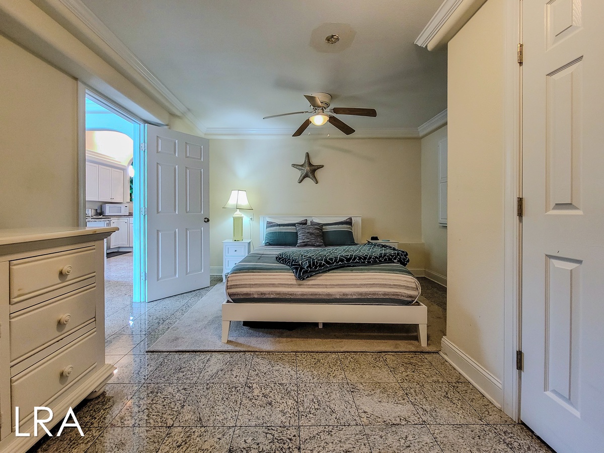2717-A S Shore Dr (Oceanside Manor - Low Tide [Int Ext]) - watermarked-25