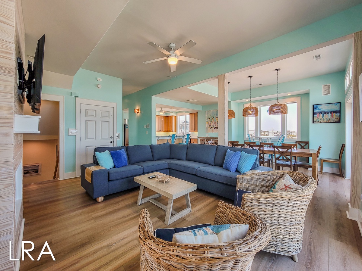 2232 S Shore Dr (King Tide [Int Ext Aerials]) (4)