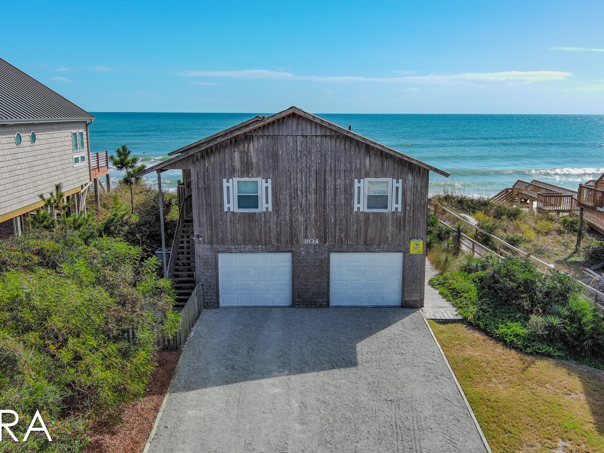 804 S Shore Dr (Beachy McBeach House [Int Ext Aerial Desc]) - watermarked-10