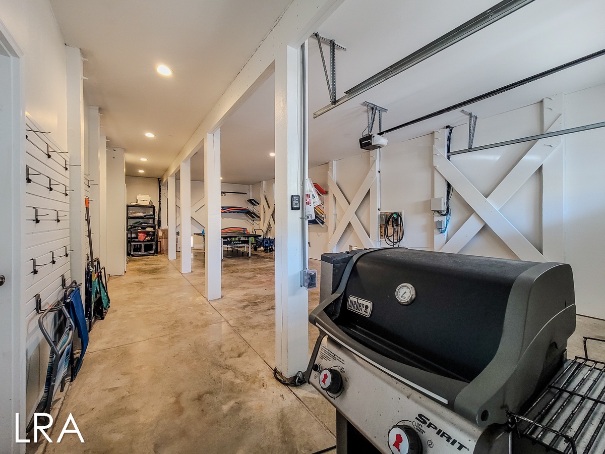 832 Villas Dr (A Beach Haven [Garage Update 3])-2