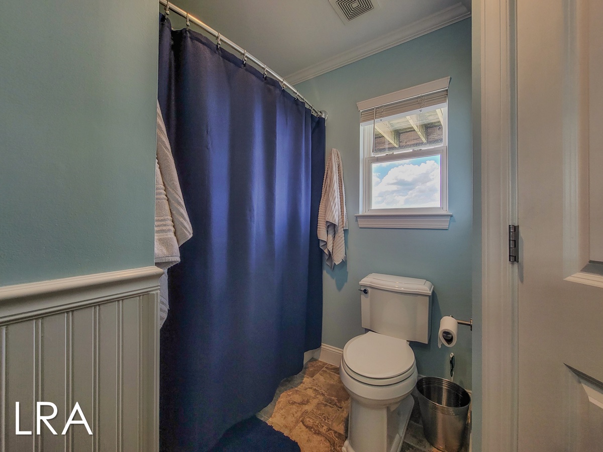 615-E N New River Dr (Coral Cabana [Int Ext Aerials]) - watermarked-9