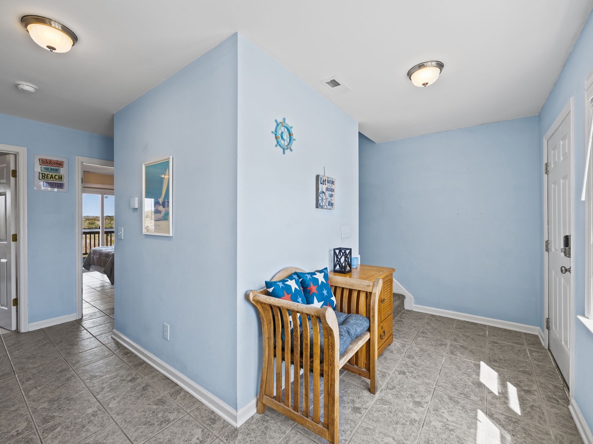 6-web-or-mls-3735 Island Dr. 6
