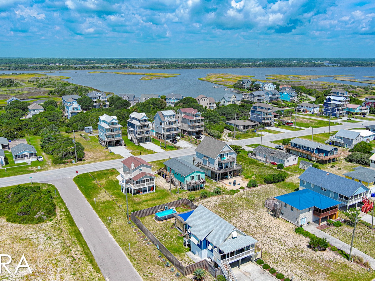 2066 Island Dr (On the Half Shell [Int. Ext. Aerials]) - watermarked-20
