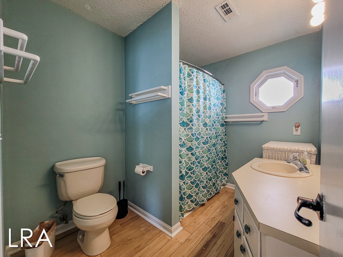 804 S Shore Dr (Beachy McBeach House [Int Ext Aerials]) - watermarked-16