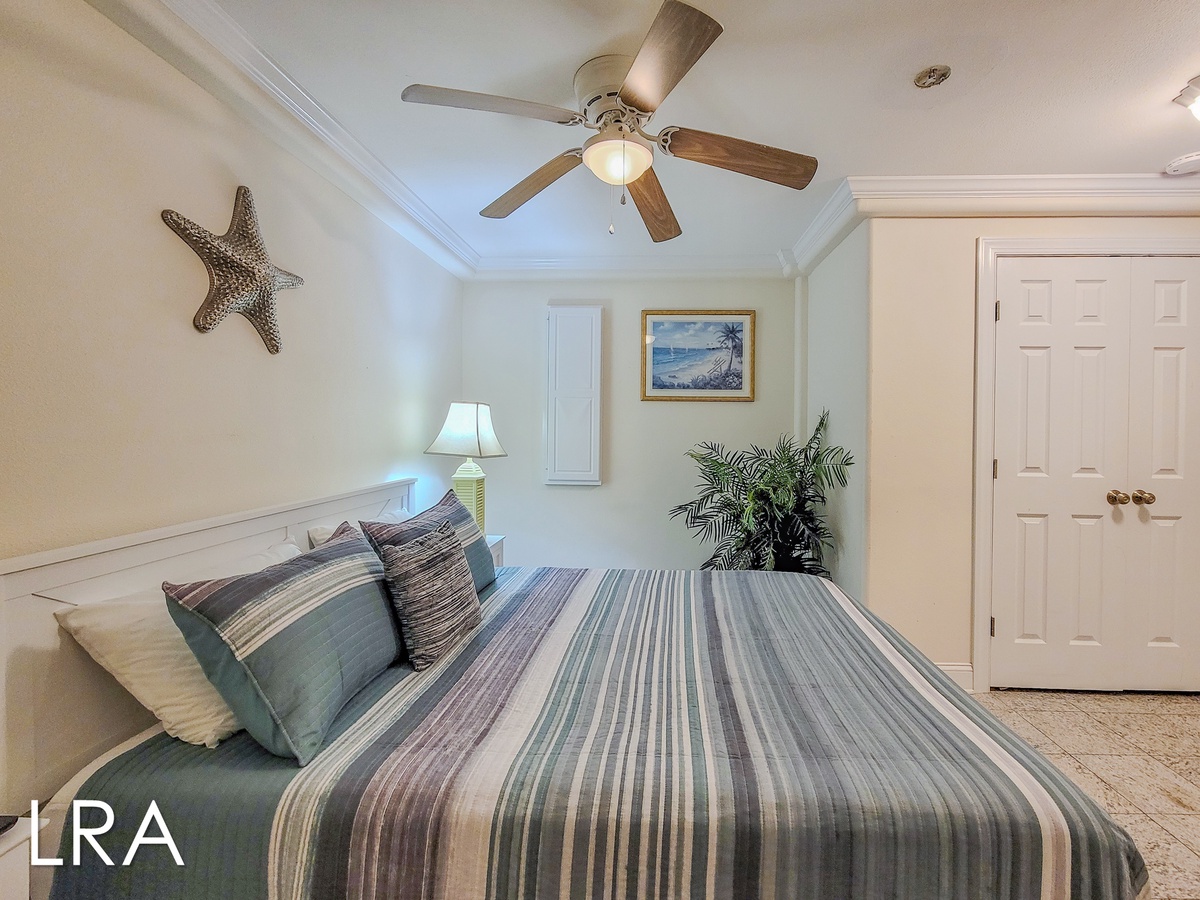 2717 S Shore Dr - Oceanside Manor (110)