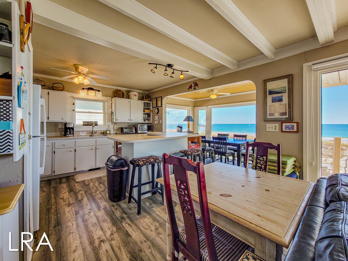 Dining Room/Kitchen-18