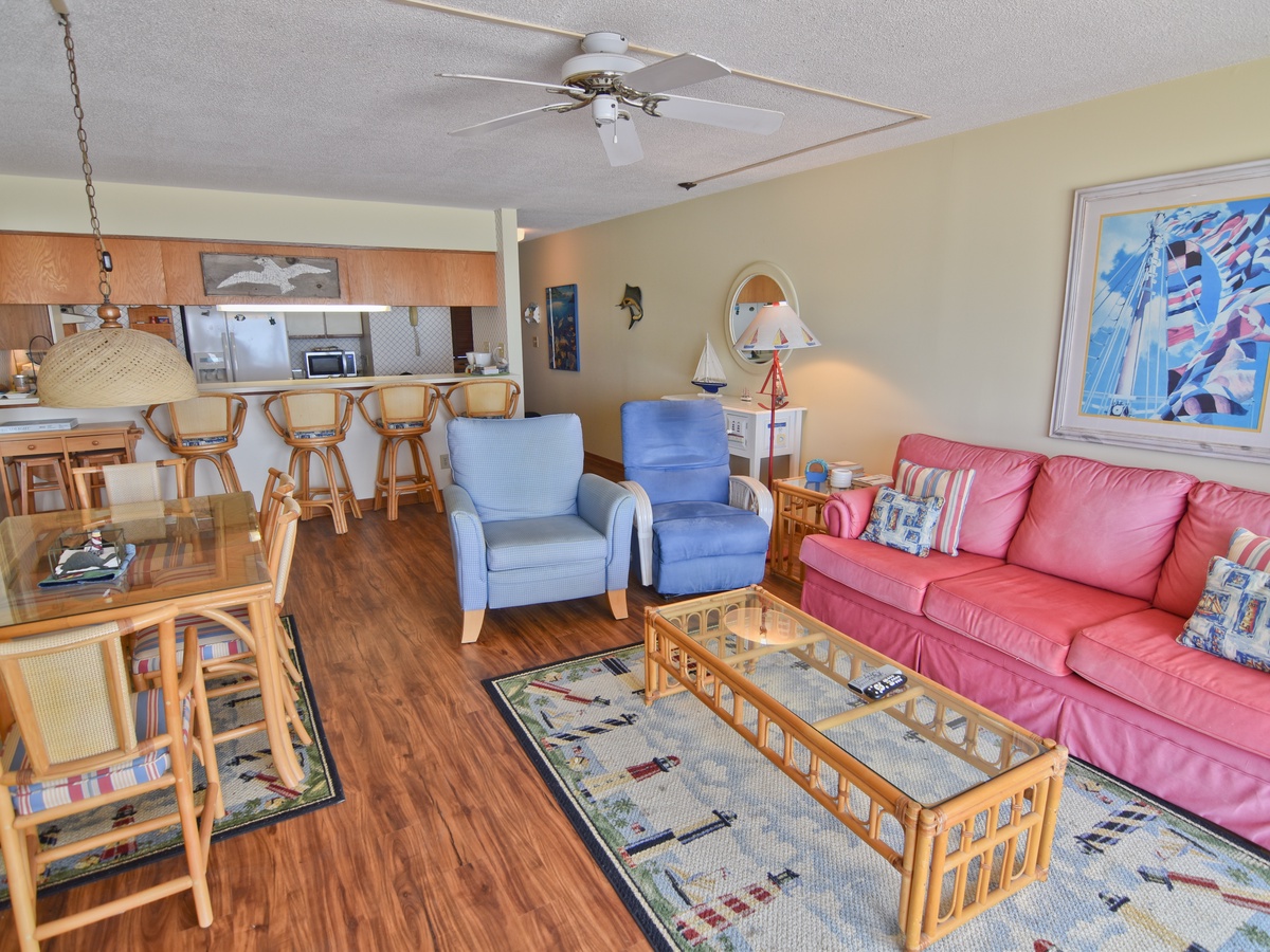 Living Room and Dining area - 8