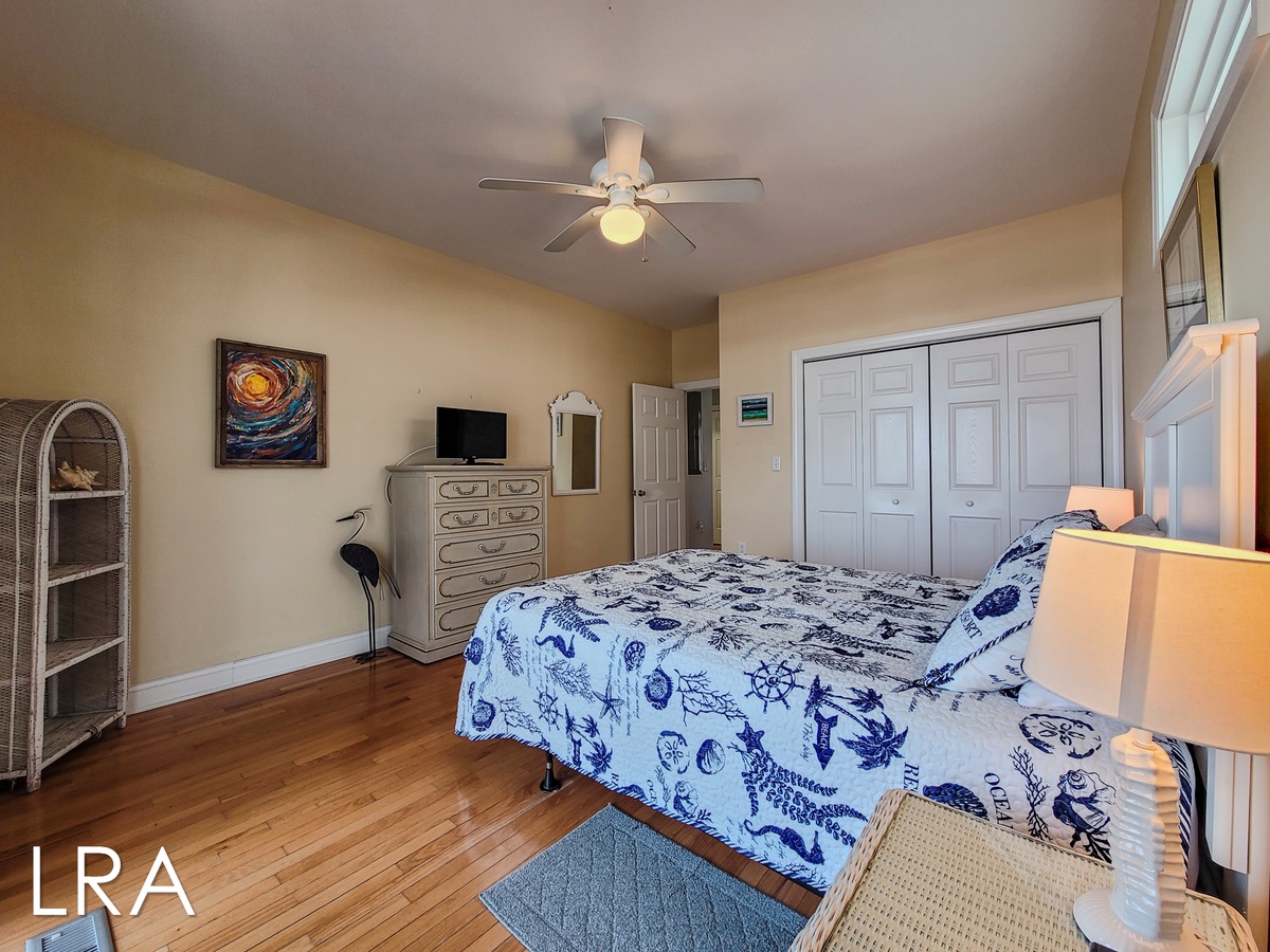 1618 S Shore Dr (Lucky Enough [Int Ext]) - watermarked-31