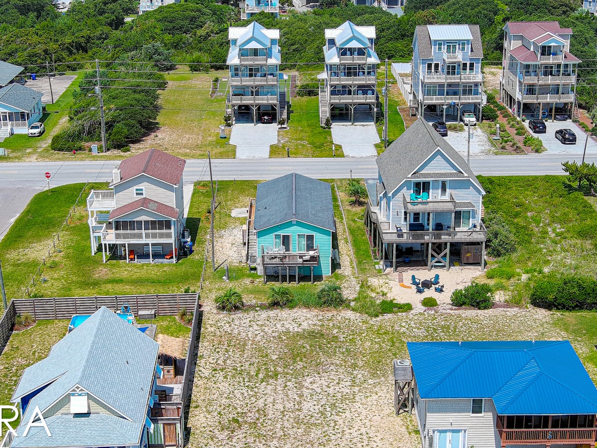 2066 Island Dr (On the Half Shell [Int. Ext. Aerials]) - watermarked-22