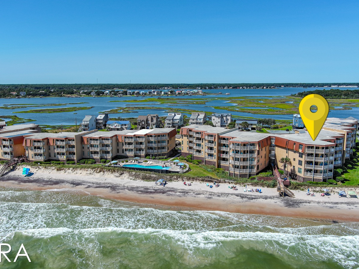 PINNED 04 - Exterior