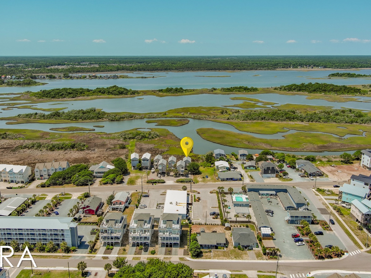 615-E N New River Dr (Coral Cabana [Int Ext Aerials]) - watermarked-56