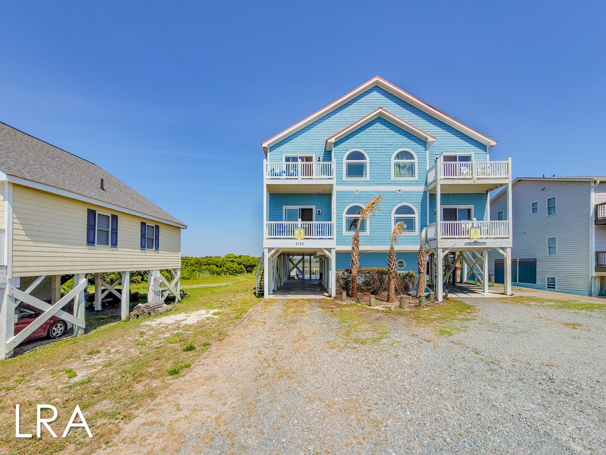 1743 New River Inlet Rd (Good Day Sunshine [Int Refresh Ext Aerials]) - watermarked-25