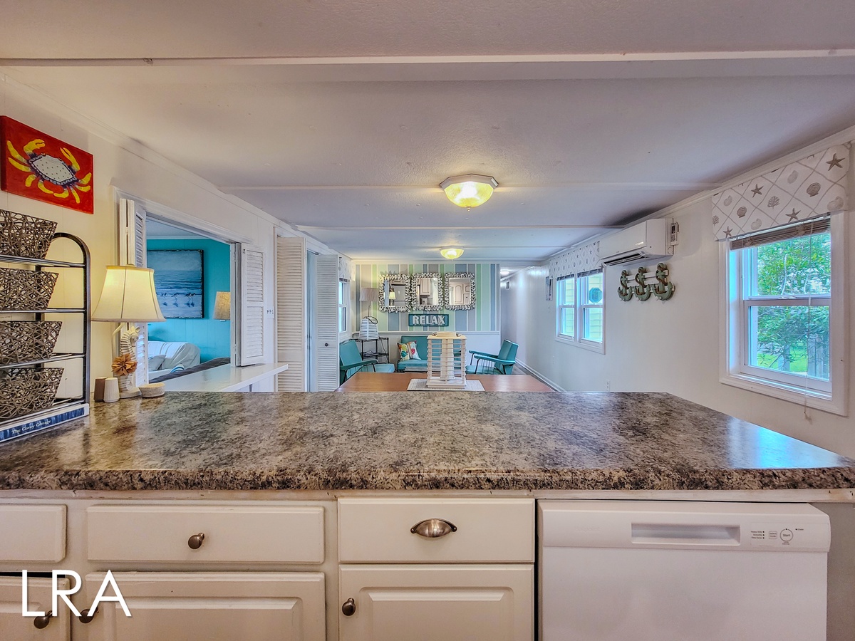 1005-A 1st St (The Cottage [Int Ext]) - watermarked-5